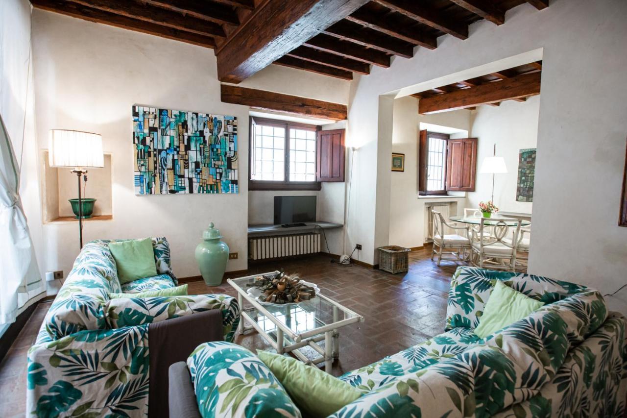 Torre Dei Sapiti Apartment Firenze Bagian luar foto