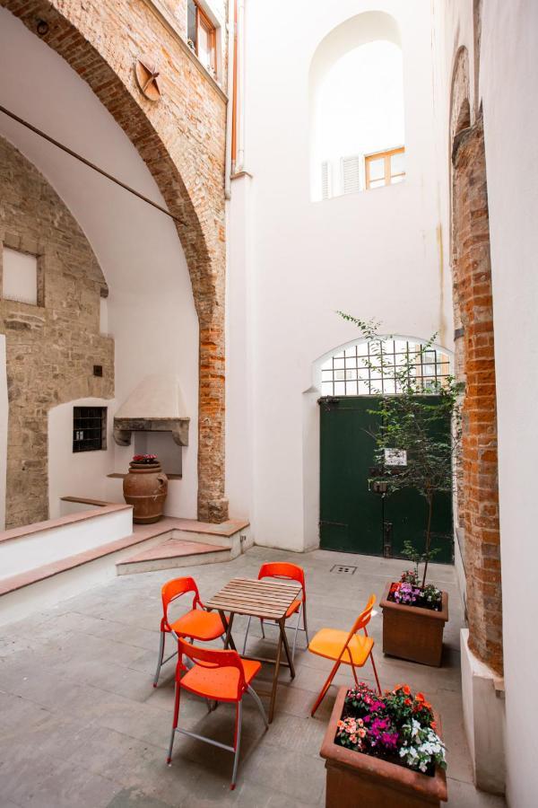 Torre Dei Sapiti Apartment Firenze Bagian luar foto